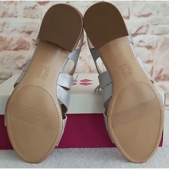 šNaturalizerāFelicityāleatherĀ BlockāheelsāSandalsāsizeā9.5 - Picture 4 of 8